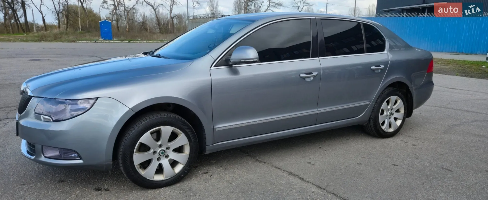 2010 Skoda Superb - мініатюра 6