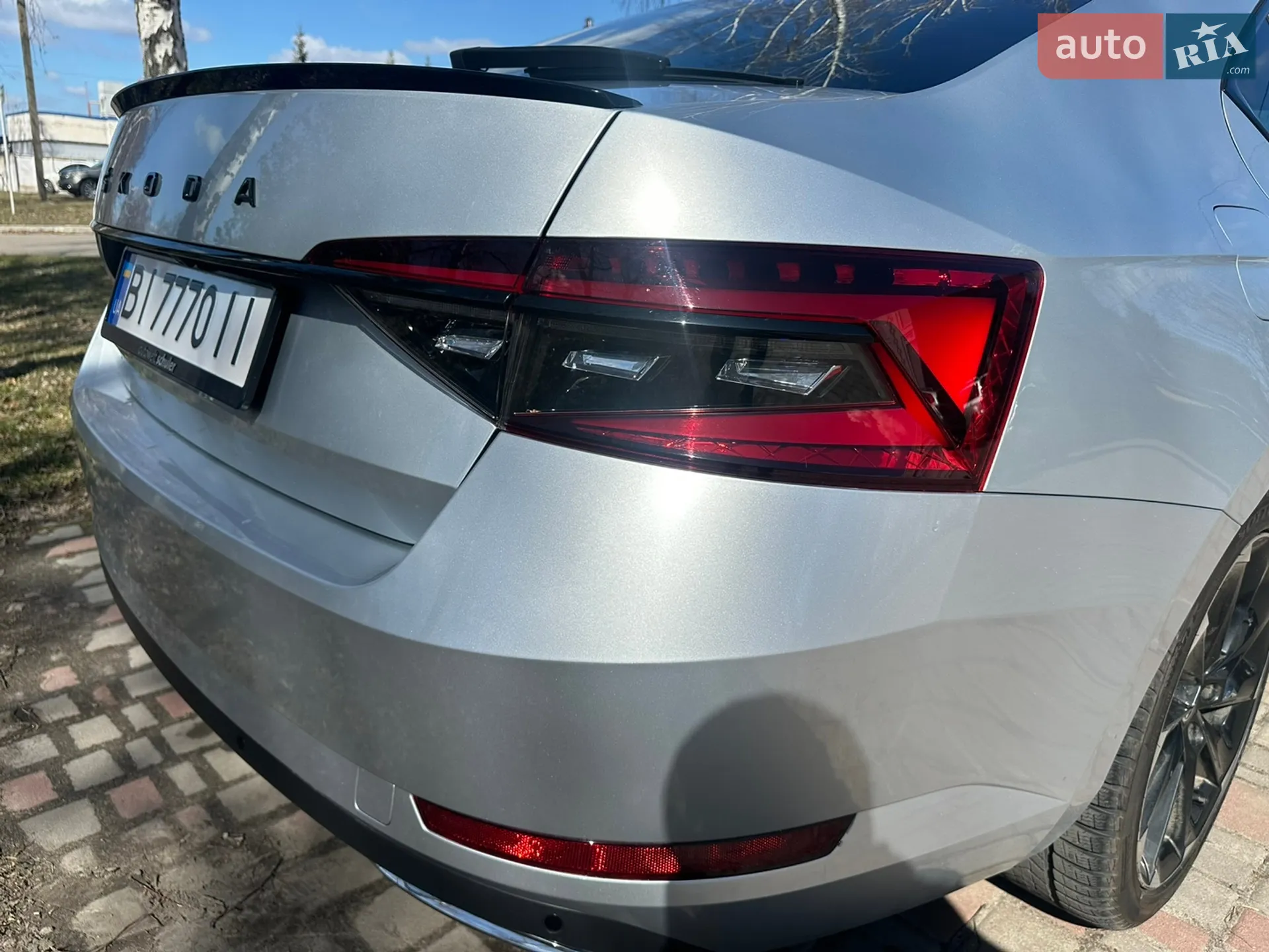 2019 Skoda Superb - мініатюра 9