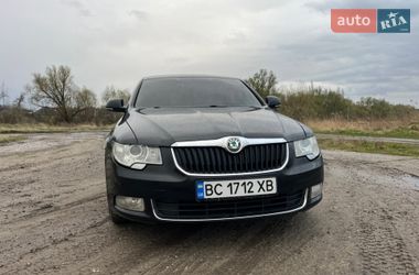 Ліфтбек Skoda Superb 2011 в Дубні