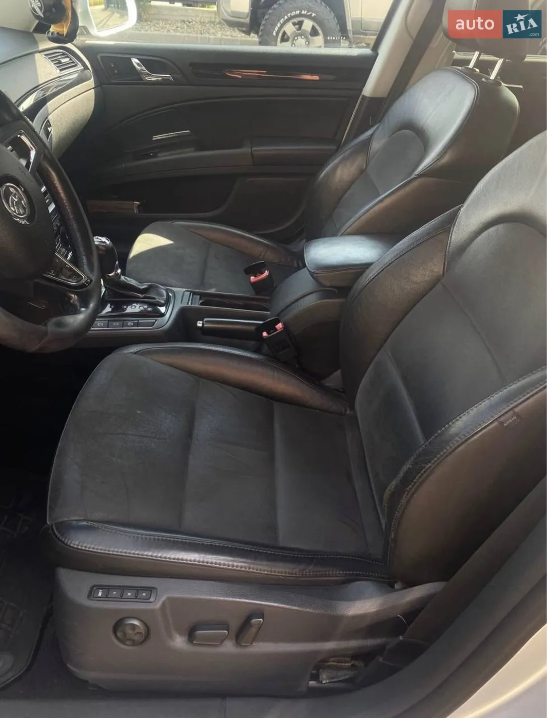 2013 Skoda Superb - мініатюра 10