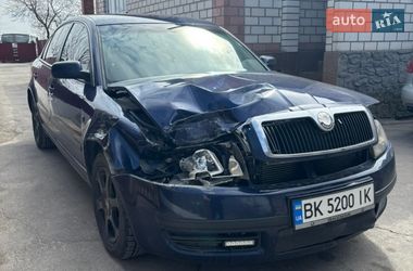 Ліфтбек Skoda Superb 2002 в Звягелі
