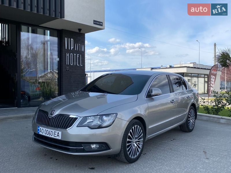 Skoda Superb 2013