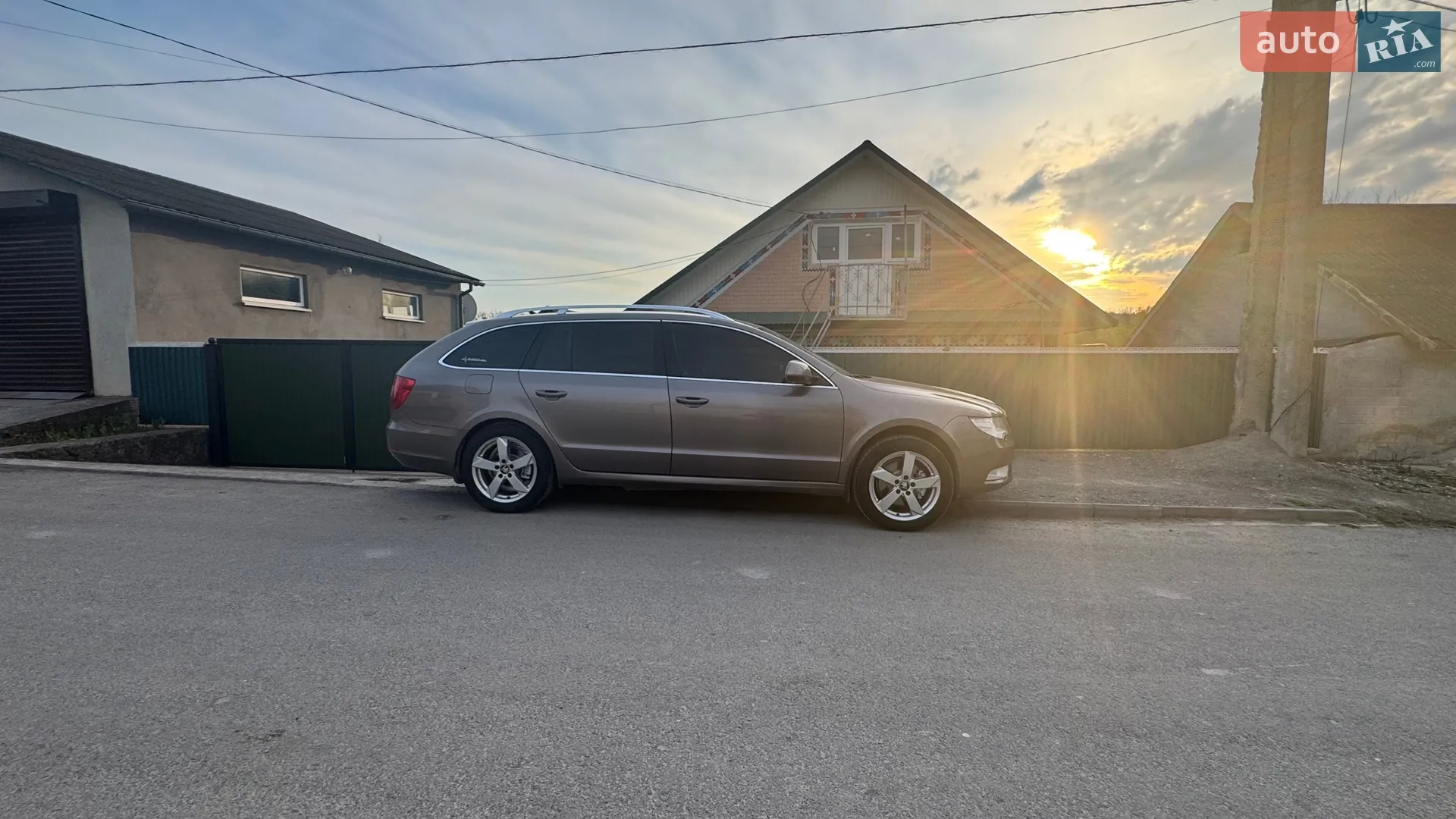 2011 Skoda Superb - мініатюра 42