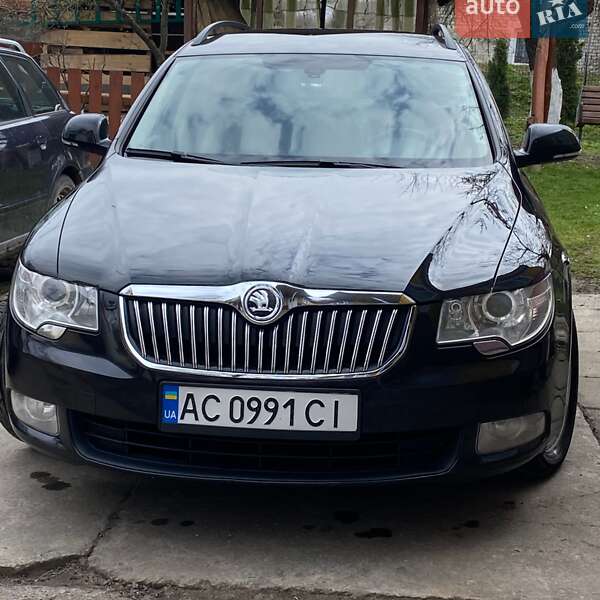 Skoda Superb 2012