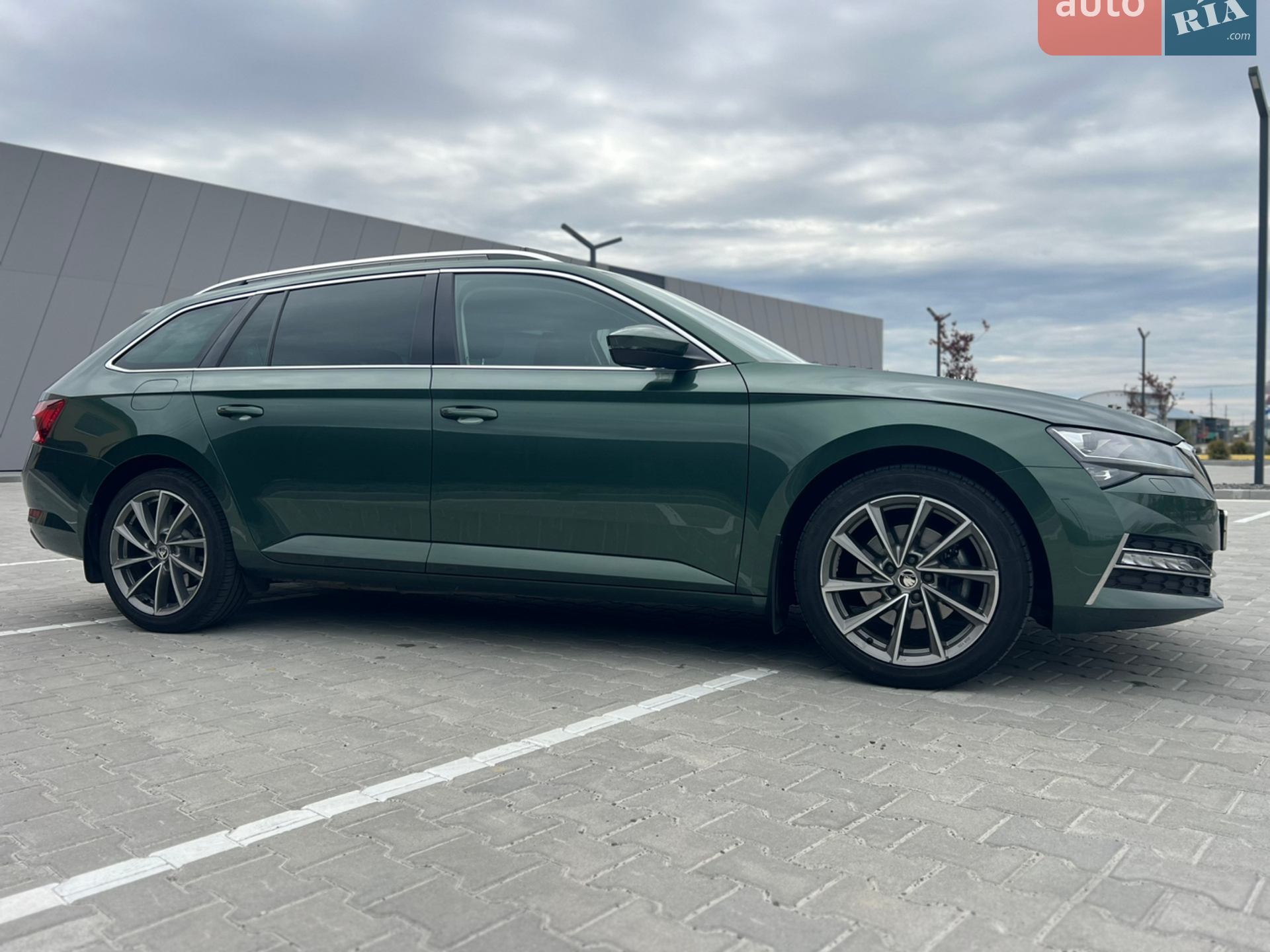 2020 Skoda Superb - фото 1