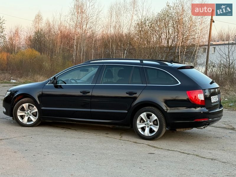 Універсал Skoda Superb 2012 в Львові фото 13 Універсал Skoda Superb 2012 в Львові