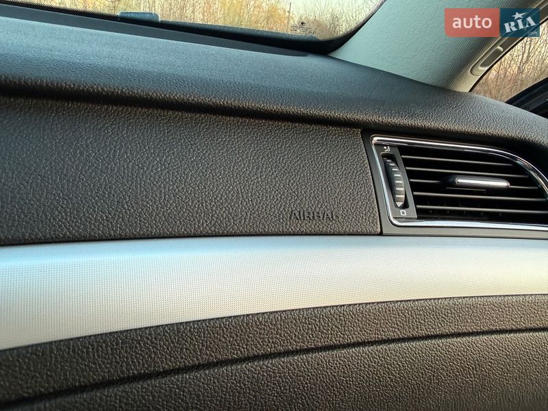 Універсал Skoda Superb 2012 в Львові фото 35 Універсал Skoda Superb 2012 в Львові