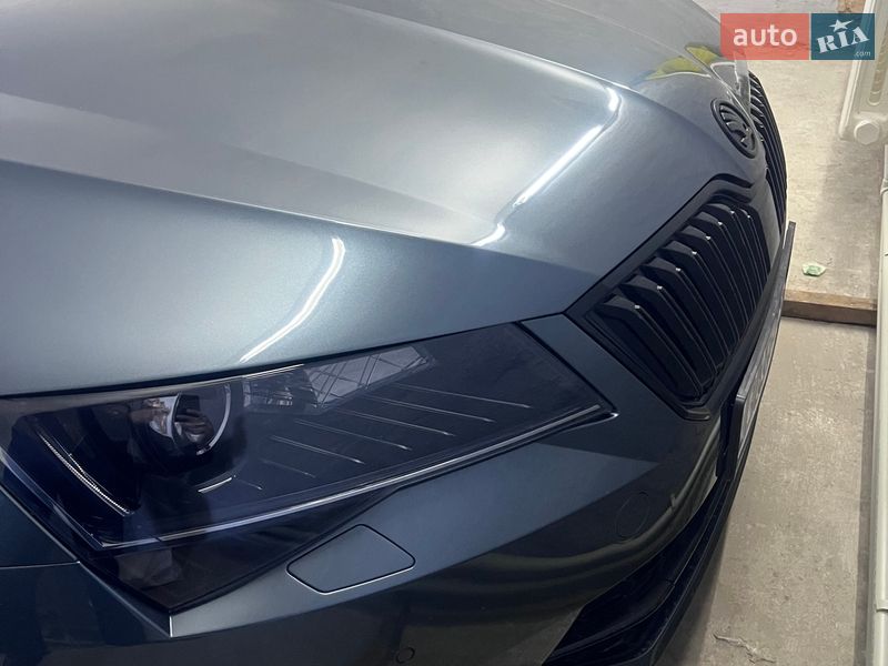 Універсал Skoda Superb 2018 в Кропивницькому