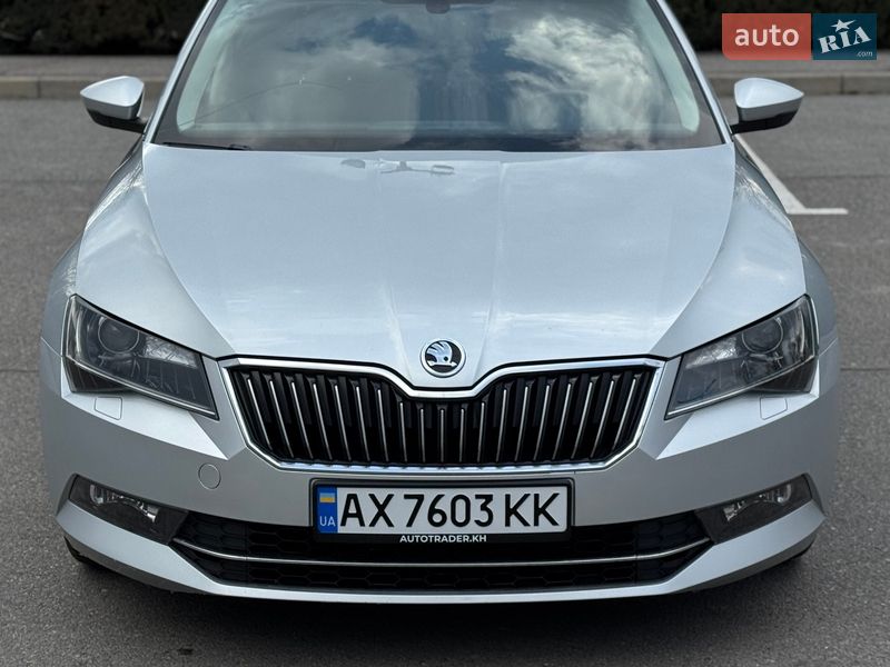 Ліфтбек Skoda Superb 2017 в Харкові фото 25 Ліфтбек Skoda Superb 2017 в Харкові