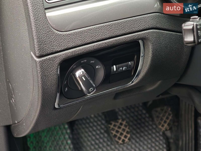 Универсал Skoda Superb 2014 в Харькове фото 25 Универсал Skoda Superb 2014 в Харькове