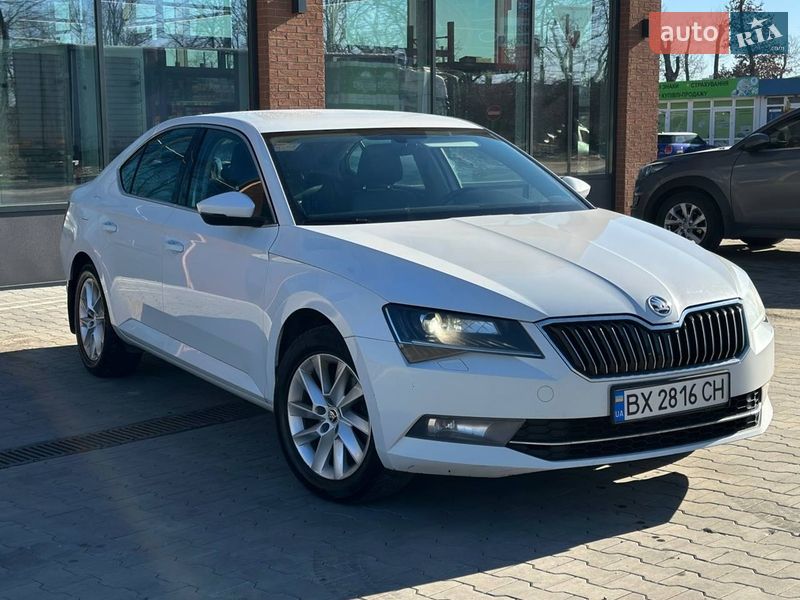 Ліфтбек Skoda Superb 2018 в Києві фото 3 Ліфтбек Skoda Superb 2018 в Києві