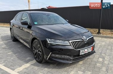 Лифтбек Skoda Superb 2022 в Ужгороде