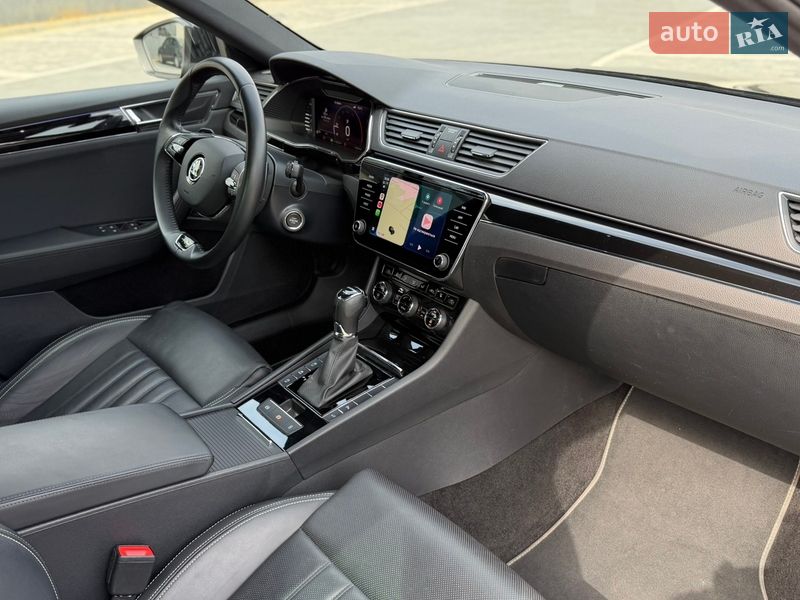 Ліфтбек Skoda Superb 2022 в Ужгороді