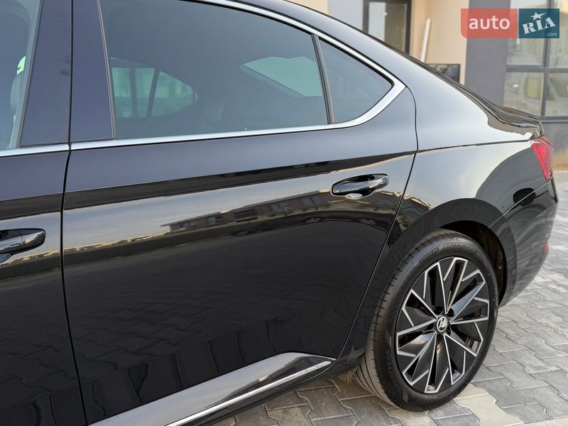 Ліфтбек Skoda Superb 2022 в Ужгороді