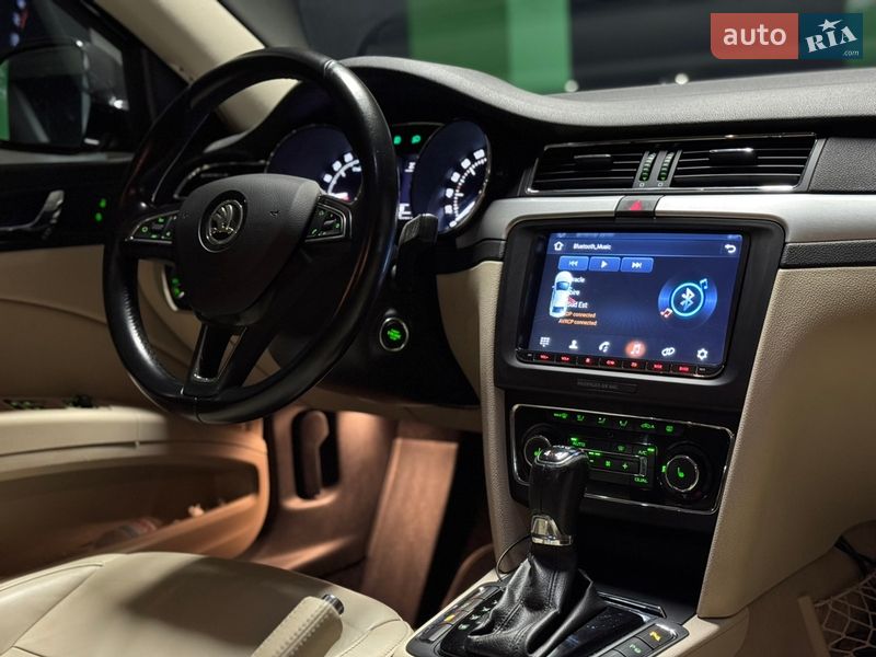 Універсал Skoda Superb 2014 в Києві фото 77 Універсал Skoda Superb 2014 в Києві