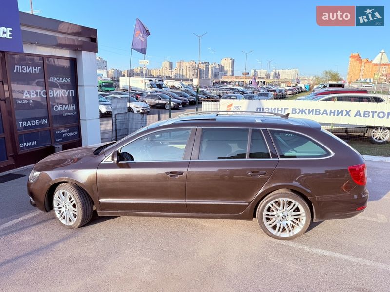 Универсал Skoda Superb 2013 в Киеве