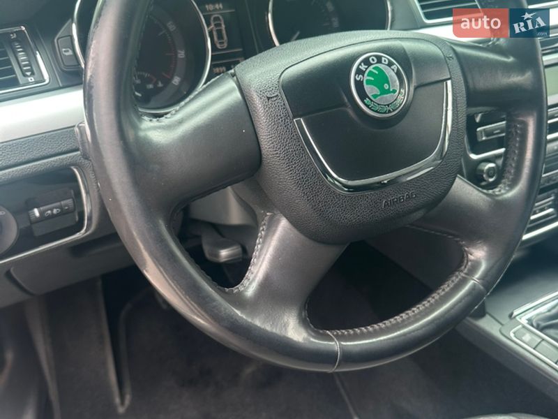 Ліфтбек Skoda Superb 2012 в Луцьку