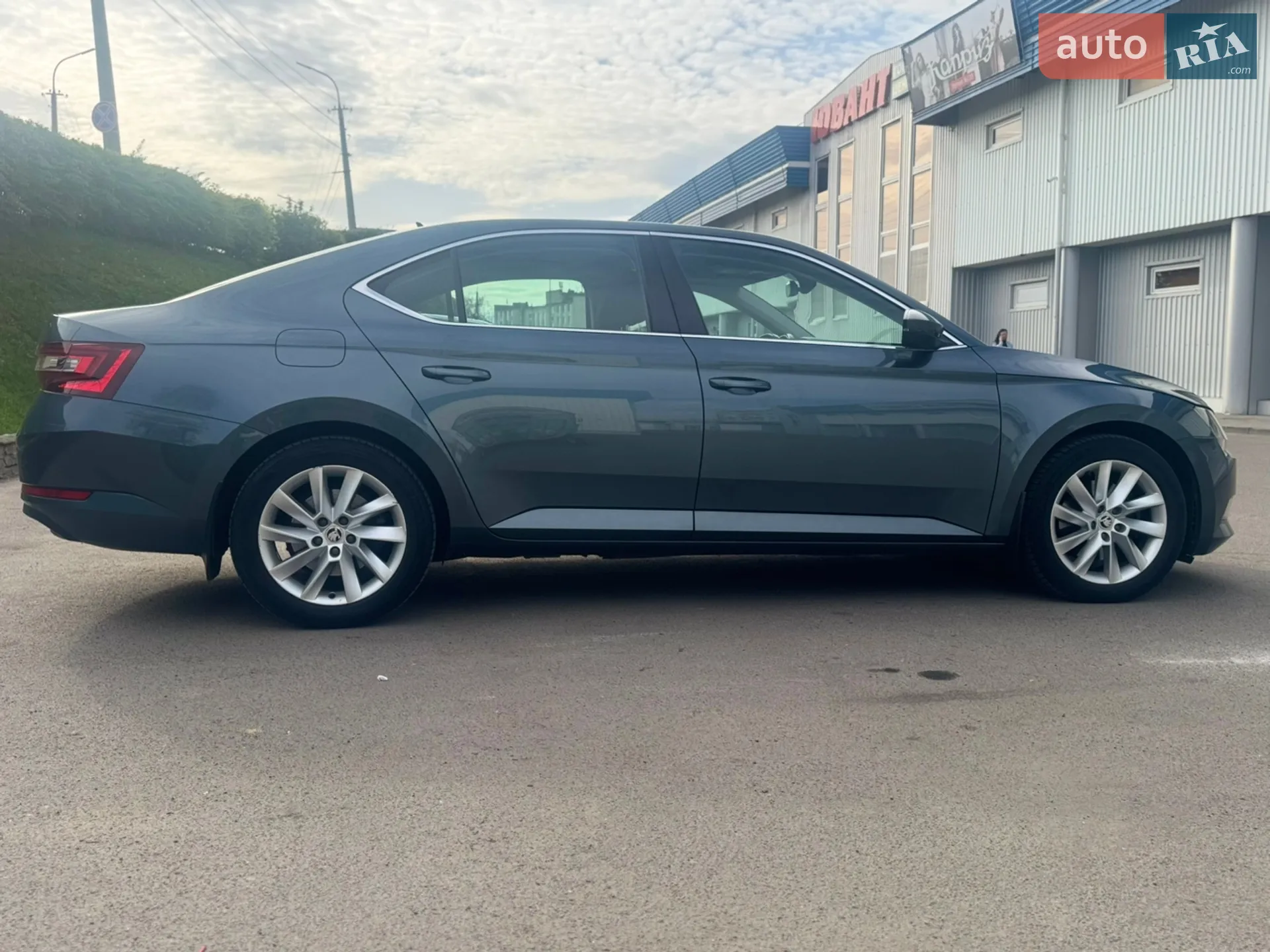 2017 Skoda Superb - мініатюра 34