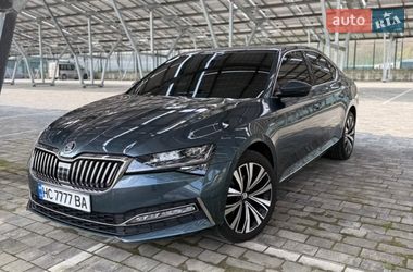 Ліфтбек Skoda Superb 2019 в Львові
