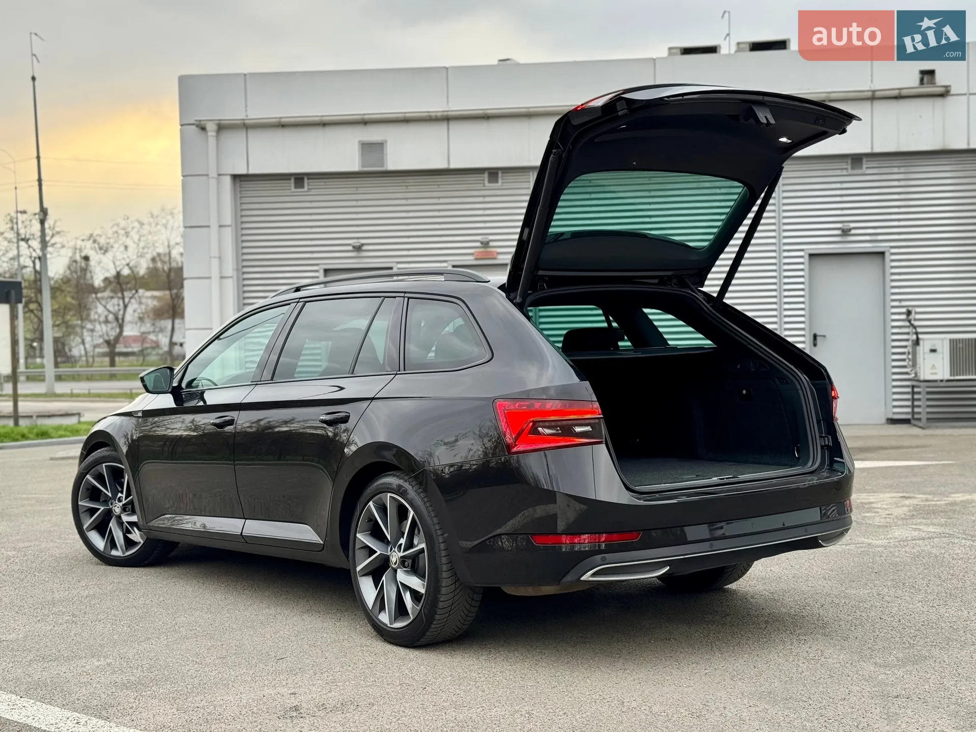 2020 Skoda Superb - мініатюра 17