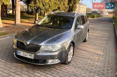 Універсал Skoda Superb 2010 в Шептицькому