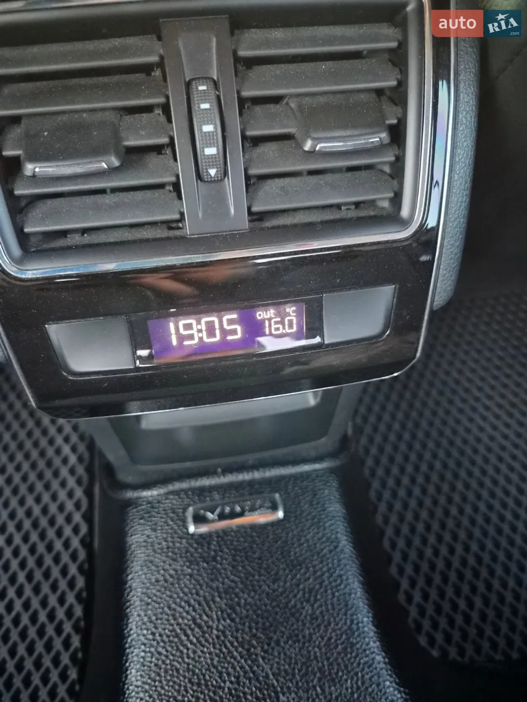 2018 Skoda Superb - мініатюра 112