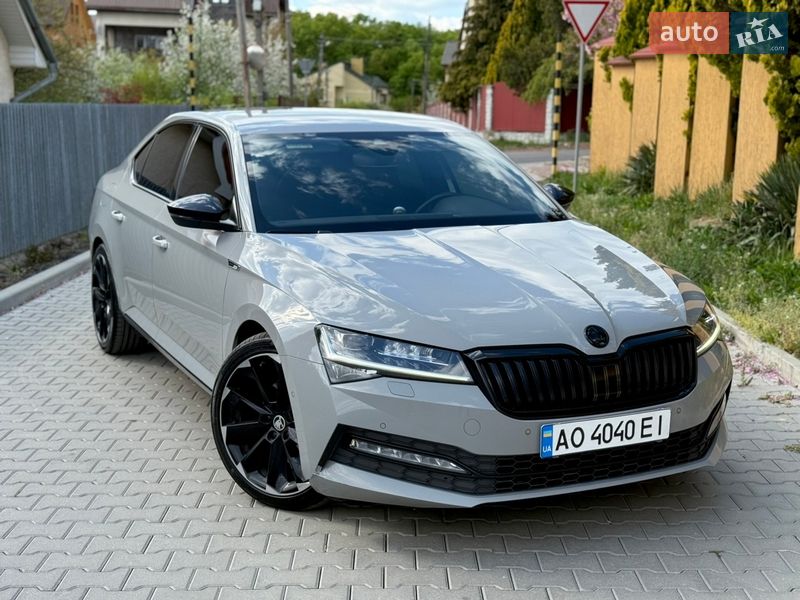 Skoda Superb 2021
