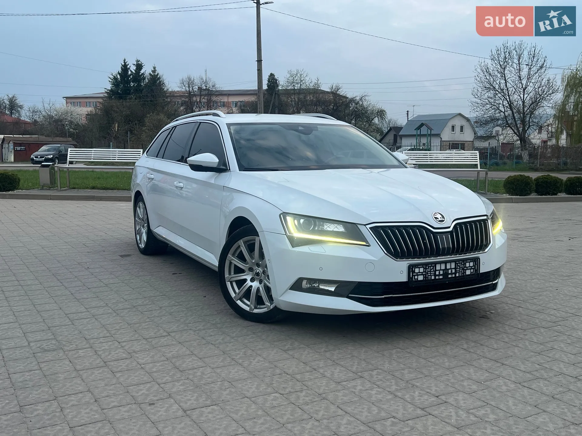 2016 Skoda Superb - мініатюра 21