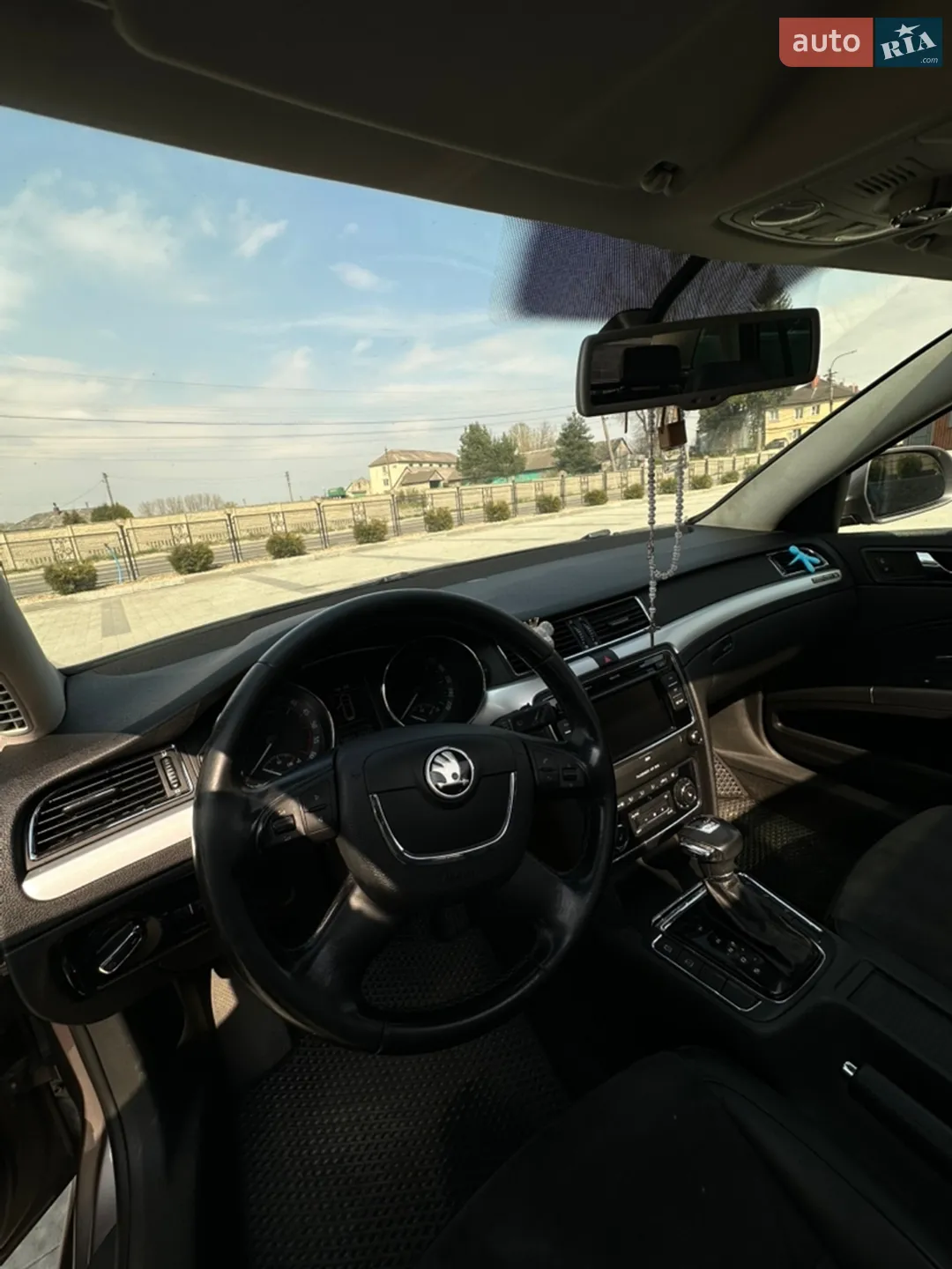 2010 Skoda Superb - мініатюра 24