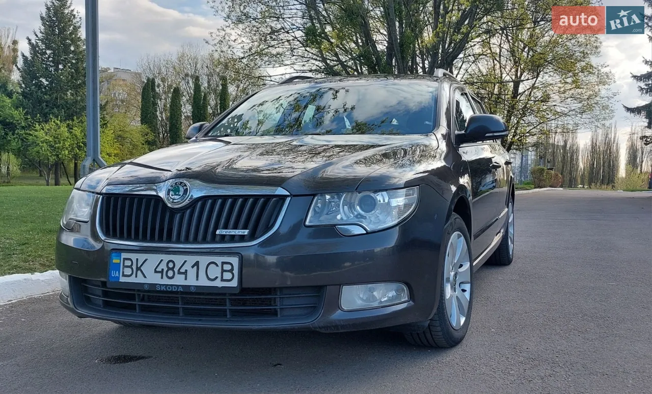 2011 Skoda Superb - мініатюра 26