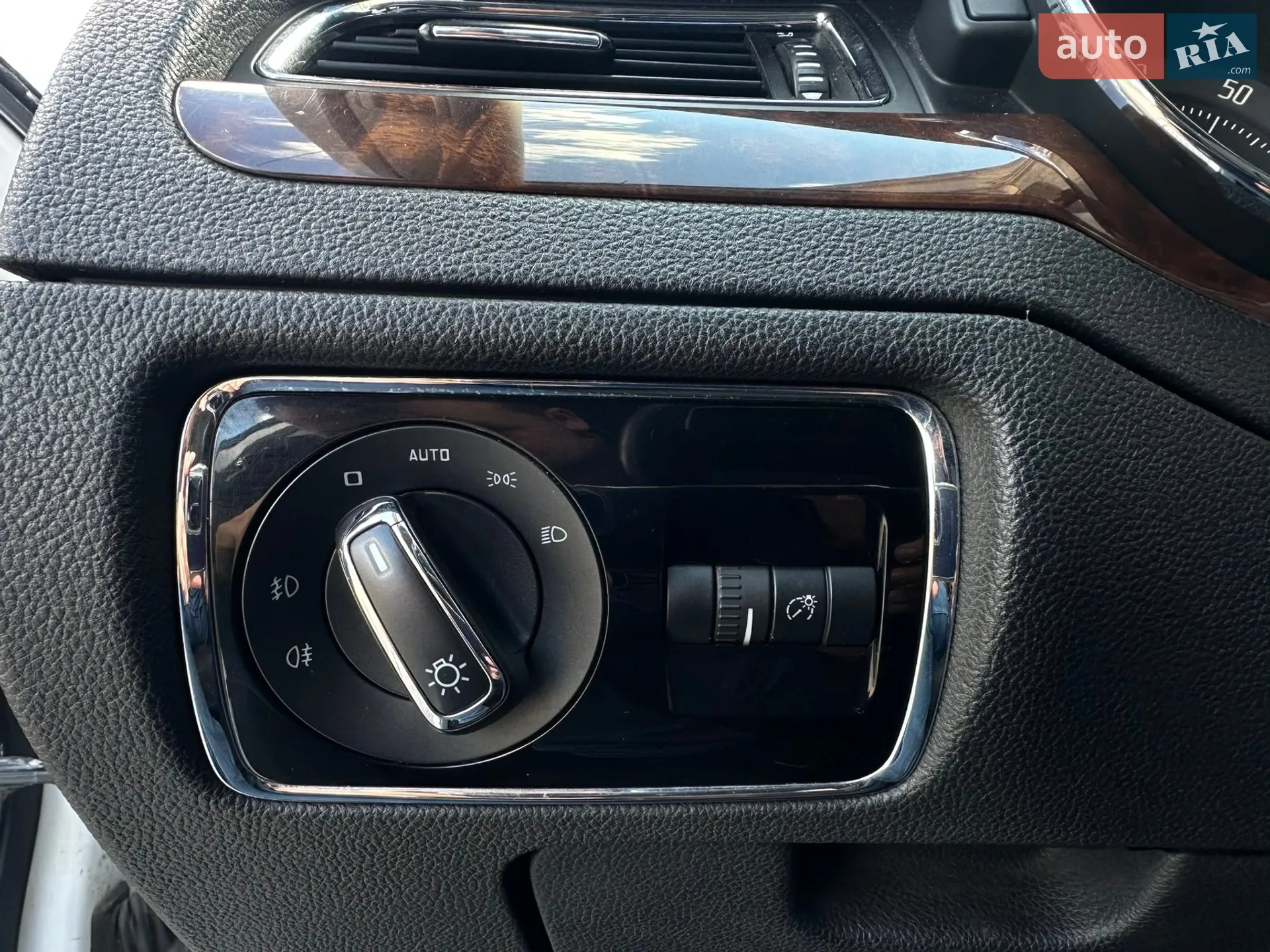 2013 Skoda Superb - мініатюра 39