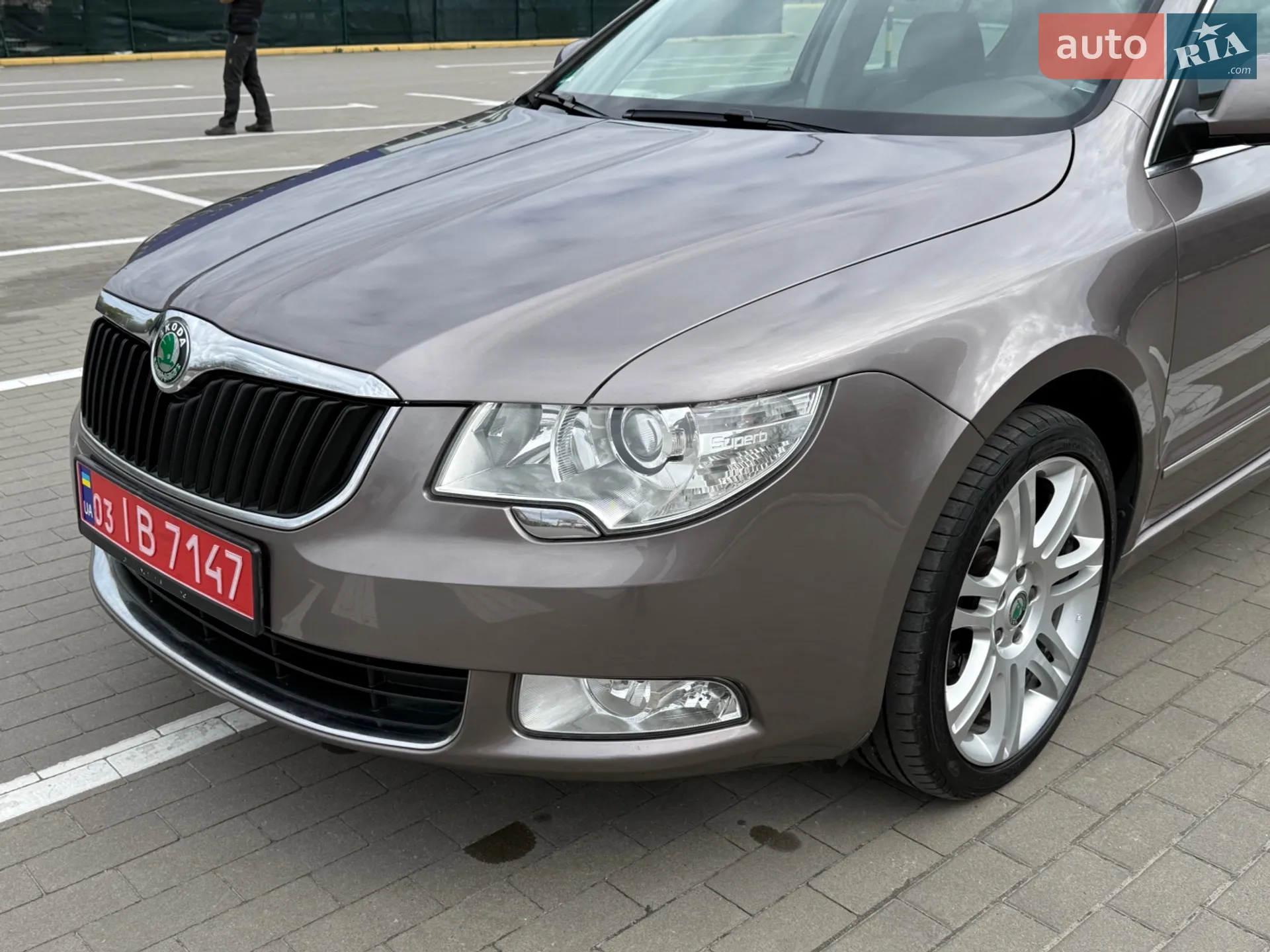 2011 Skoda Superb - мініатюра 11
