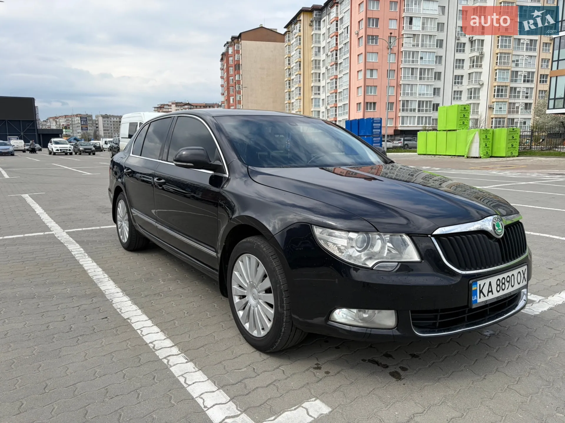 2011 Skoda Superb - мініатюра 2