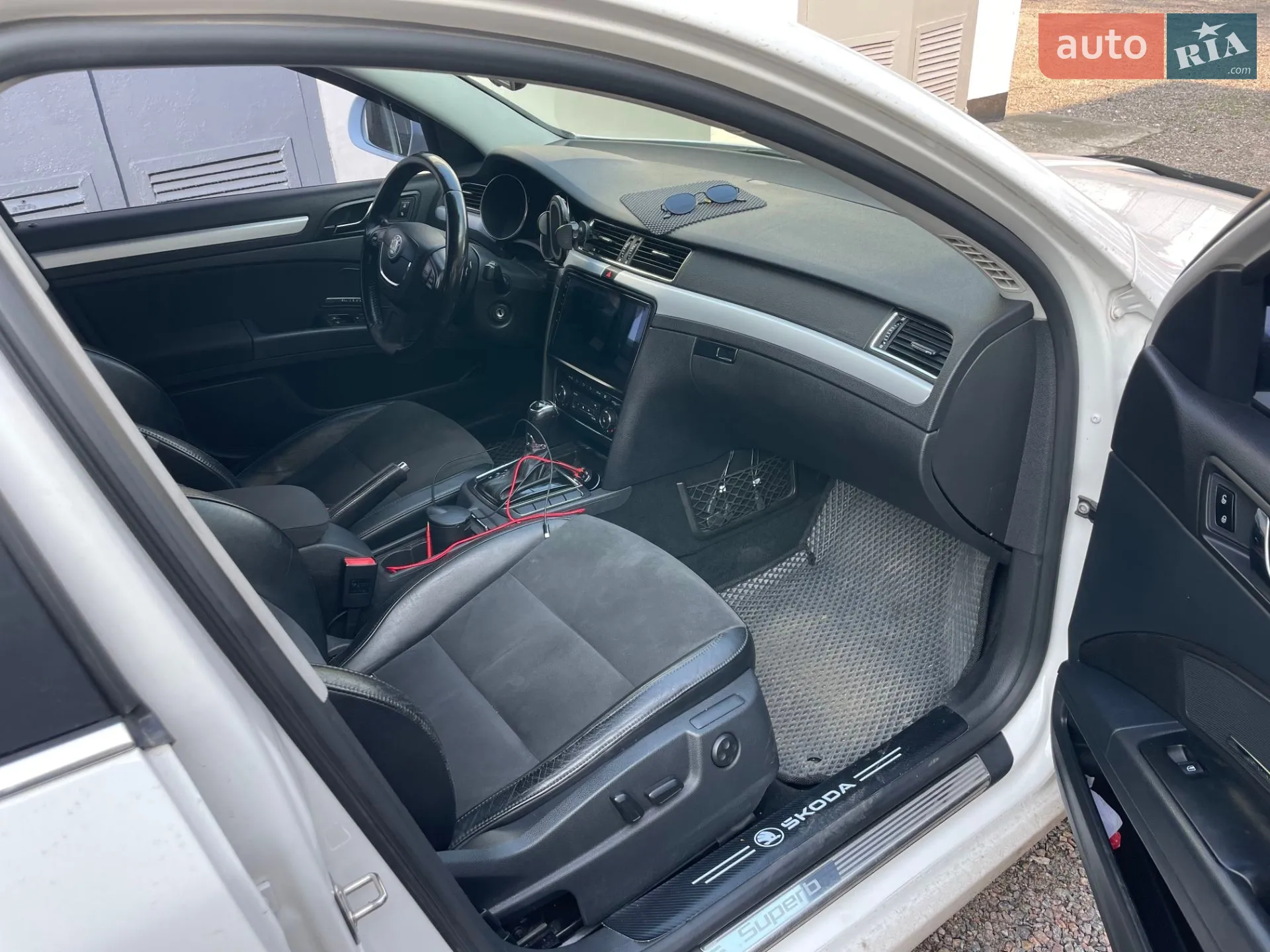 2013 Skoda Superb - мініатюра 3