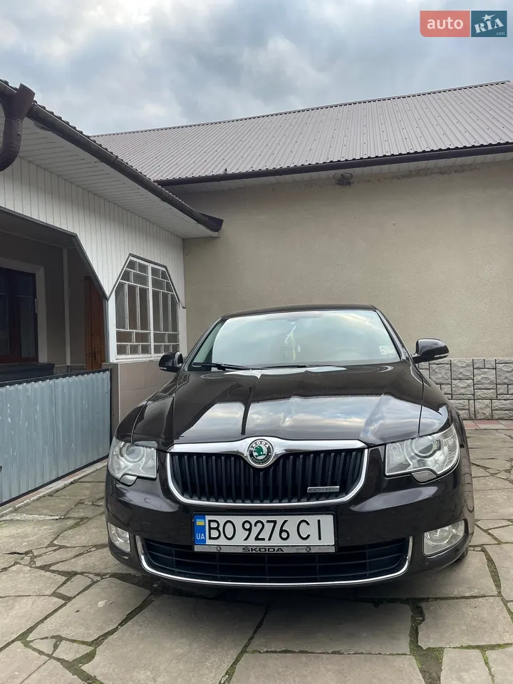 2011 Skoda Superb - мініатюра 27
