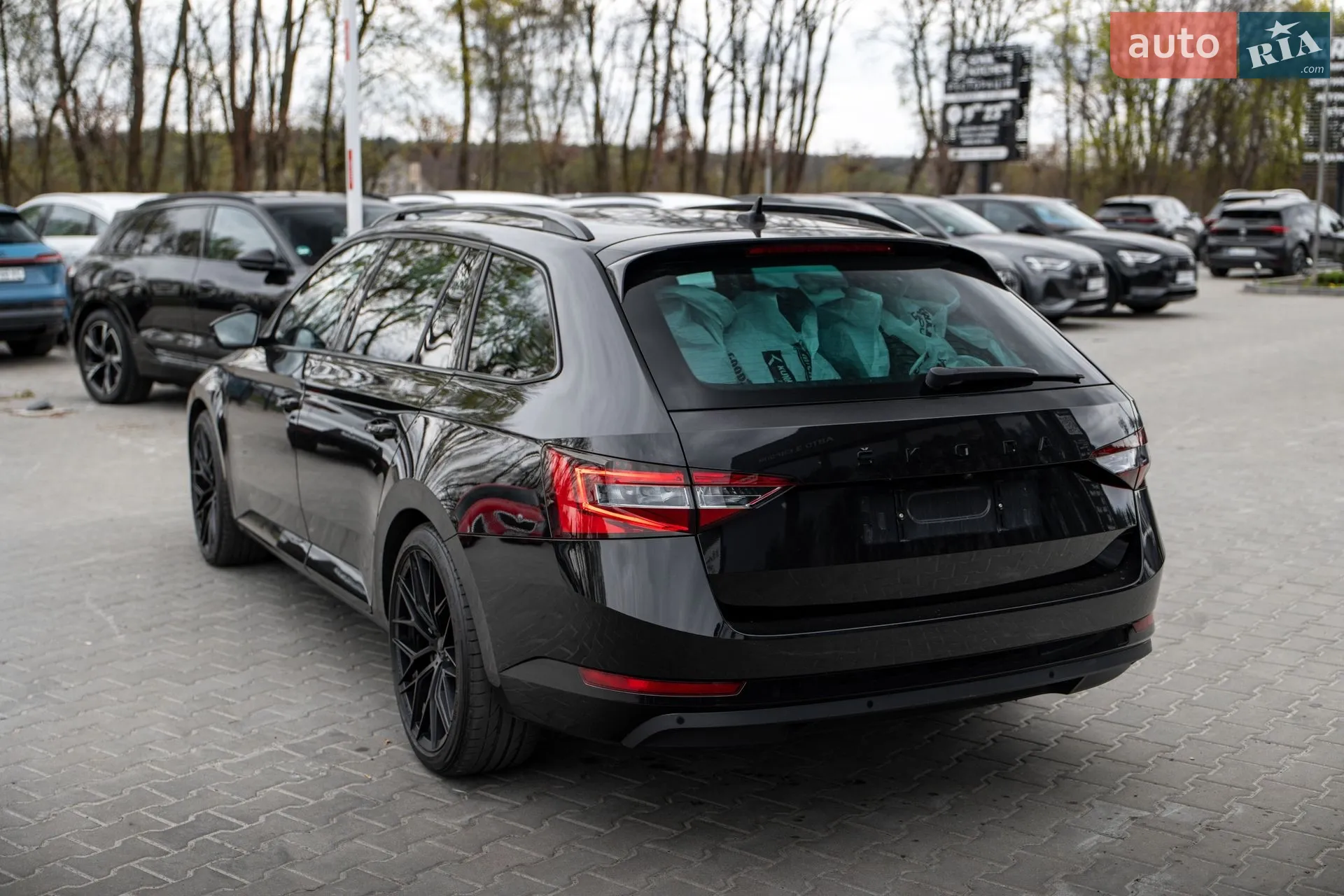 2020 Skoda Superb - мініатюра 8
