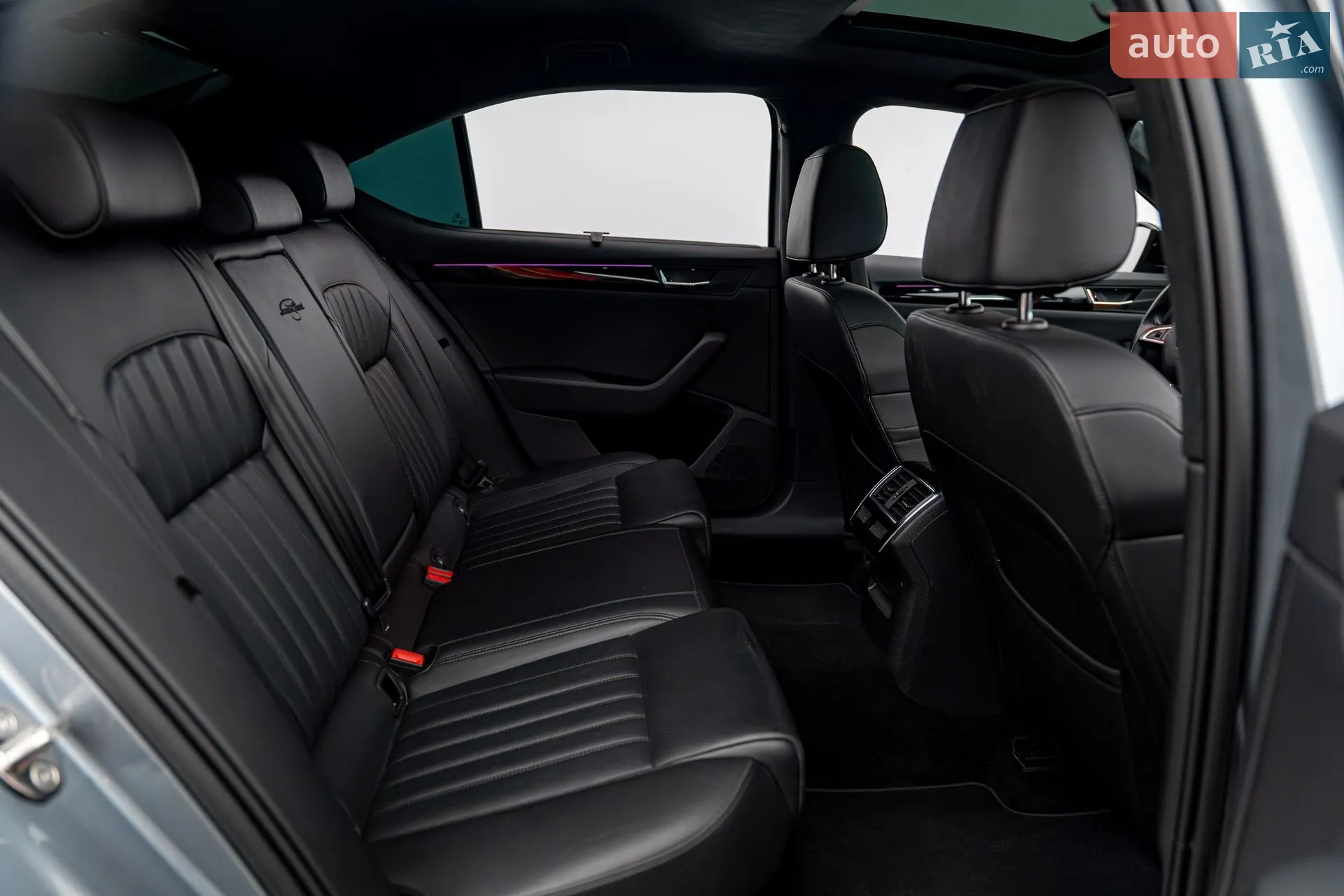 2019 Skoda Superb - мініатюра 24
