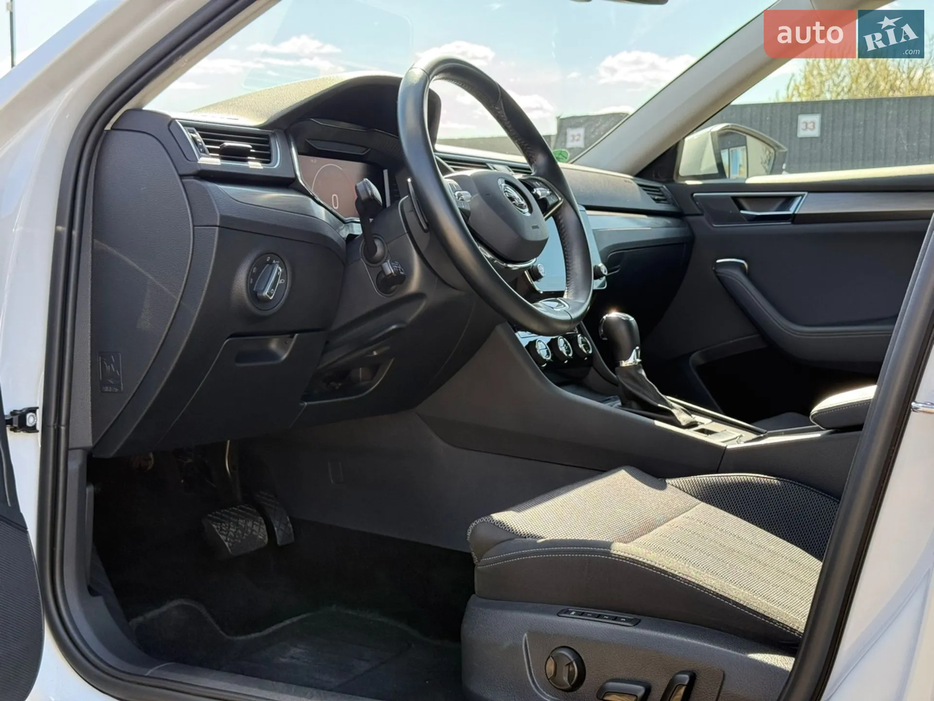 2022 Skoda Superb - мініатюра 22