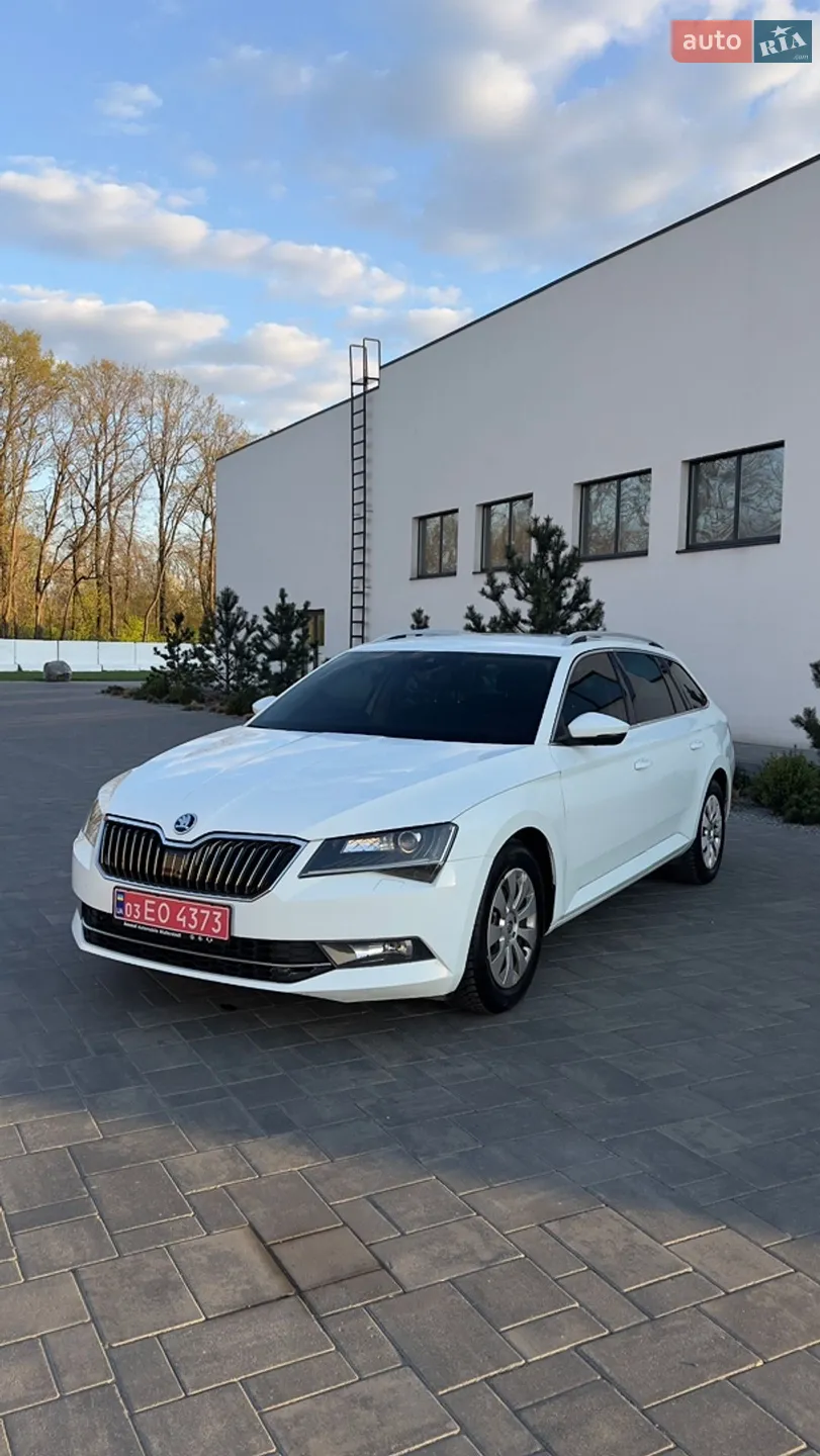 2017 Skoda Superb - мініатюра 6
