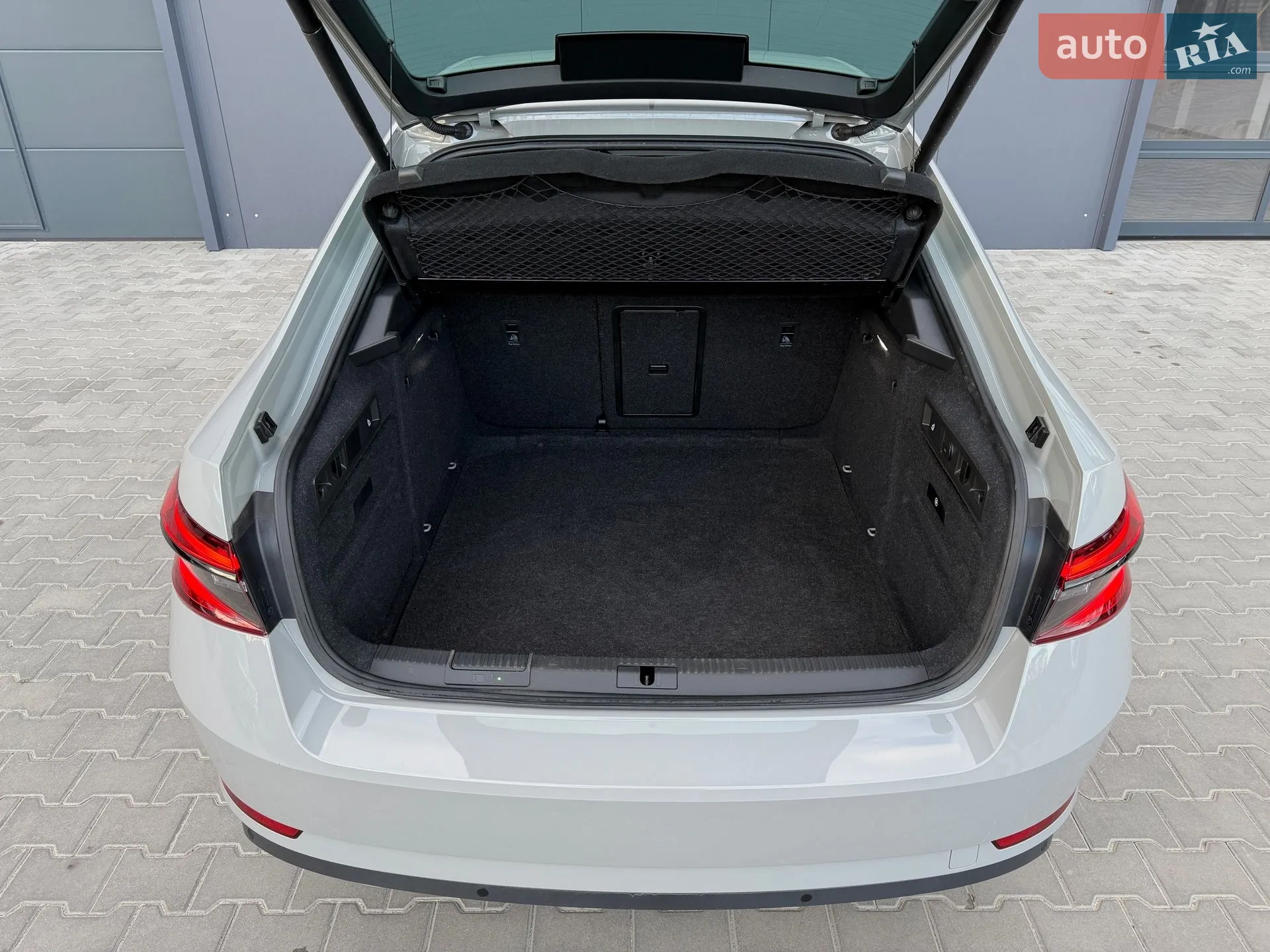 2023 Skoda Superb - мініатюра 38