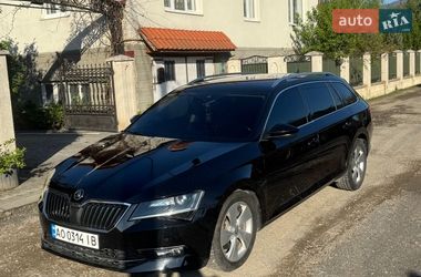 Універсал Skoda Superb 2017 в Довгому