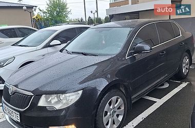 Лифтбек Skoda Superb 2010 в Киеве