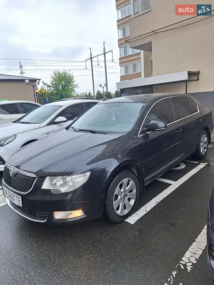 2011 Skoda Superb - мініатюра 16