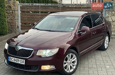 Ліфтбек Skoda Superb 2010 в Стрию