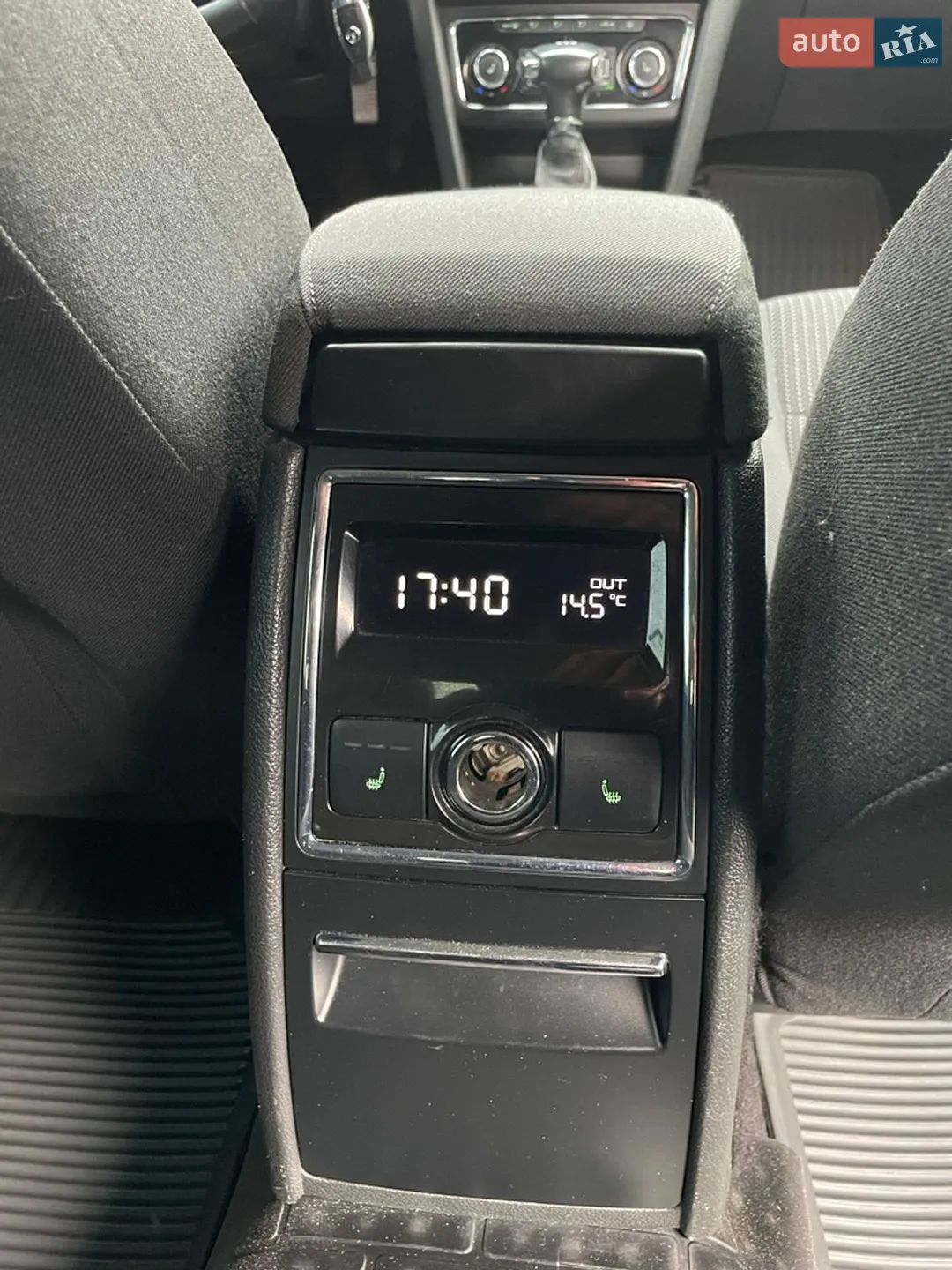 2010 Skoda Superb - мініатюра 45