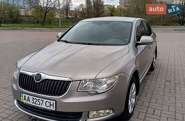 Лифтбек Skoda Superb 2010 в Киеве