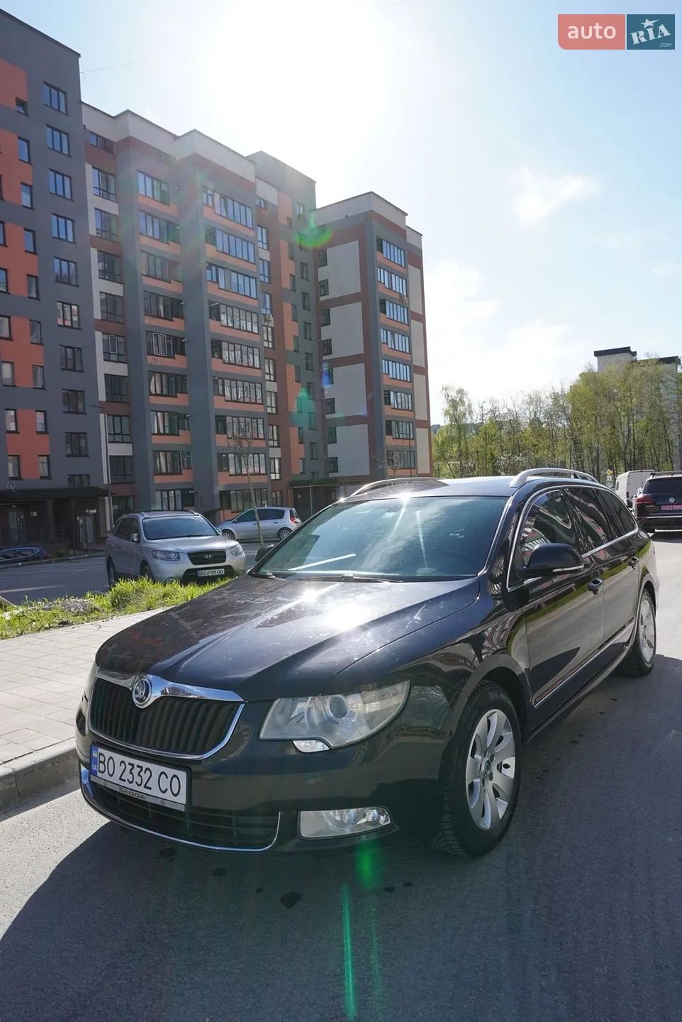 2010 Skoda Superb - мініатюра 13