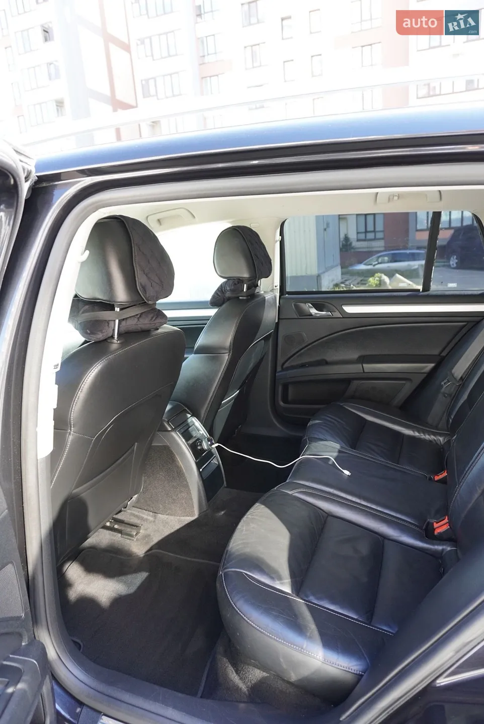 2010 Skoda Superb - мініатюра 24