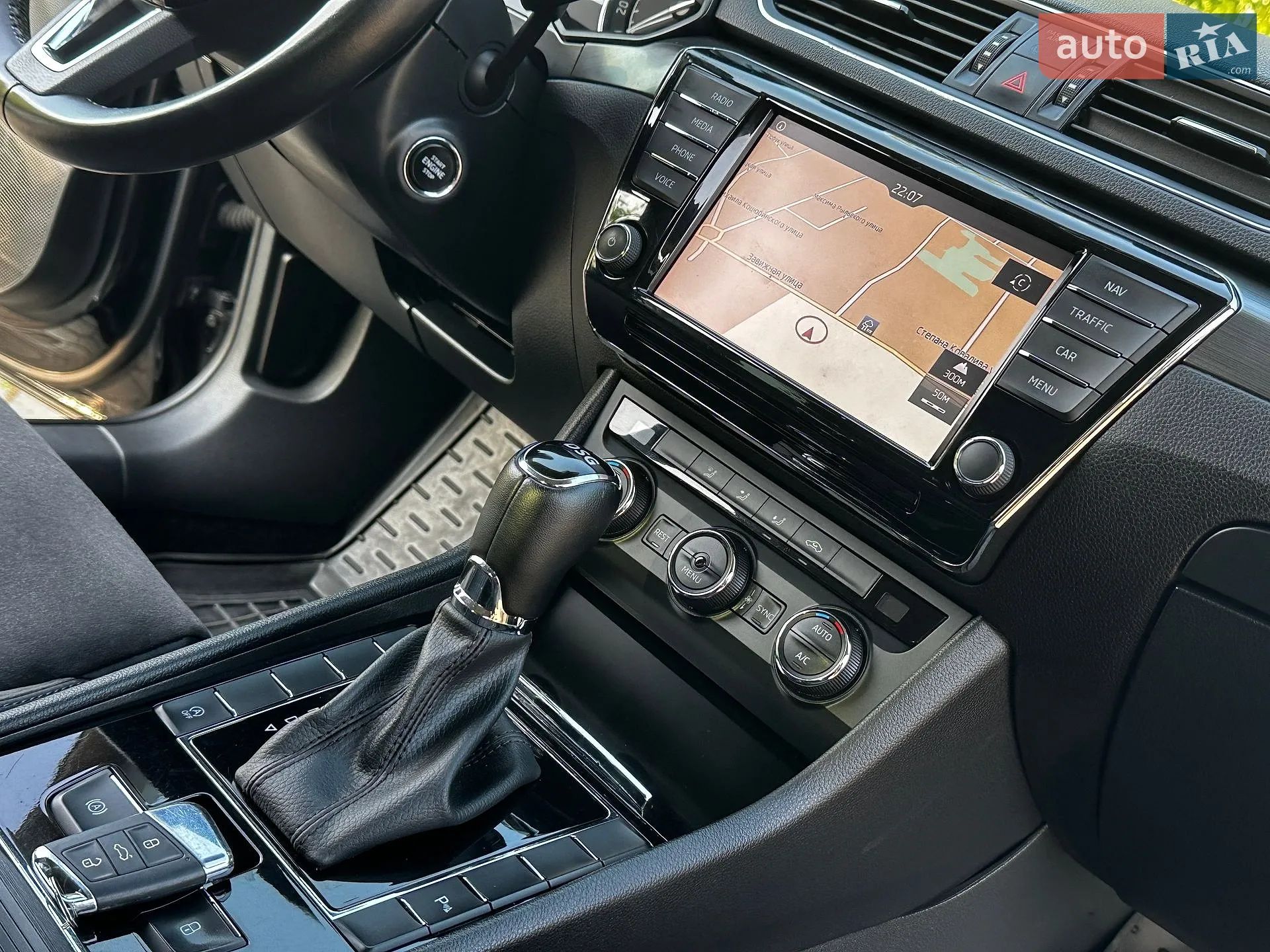 2016 Skoda Superb - мініатюра 115