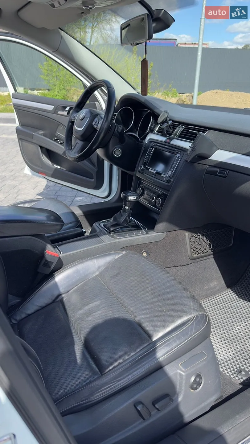 2011 Skoda Superb - мініатюра 38